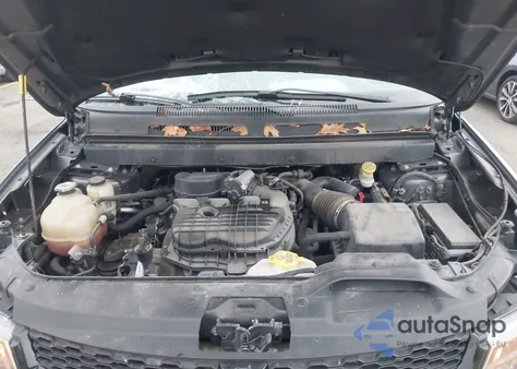 2015 Dodge Journey Crossroad z USA, uszkodzony, nr VIN 3C4PDCGGXFT614878